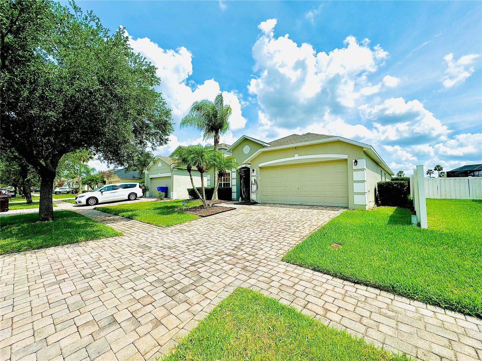 4647 CUMBRIAN LAKES DR, Kissimmee, FL 34746