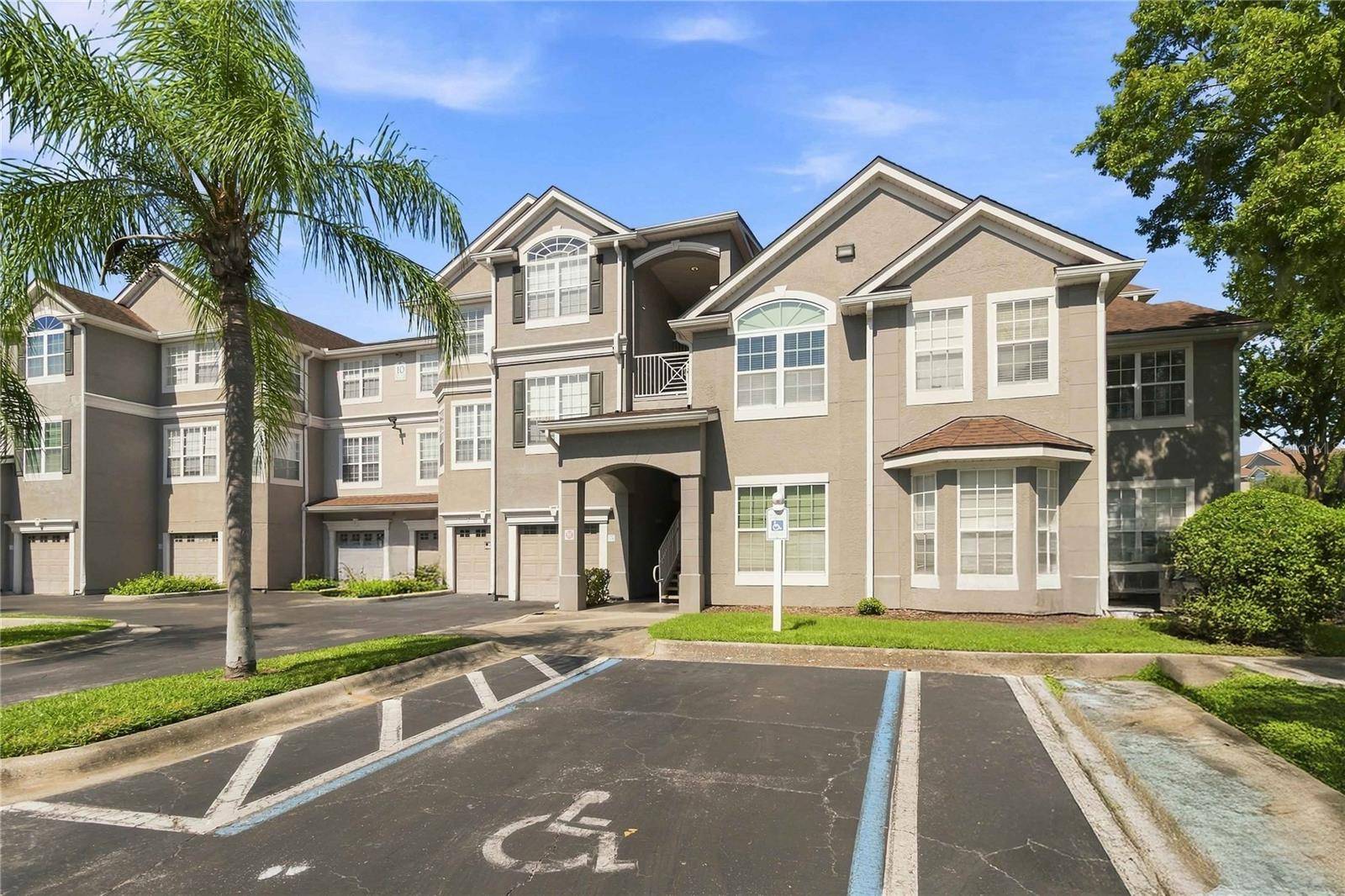 3379 S KIRKMAN RD #1027, Orlando, FL 32811
