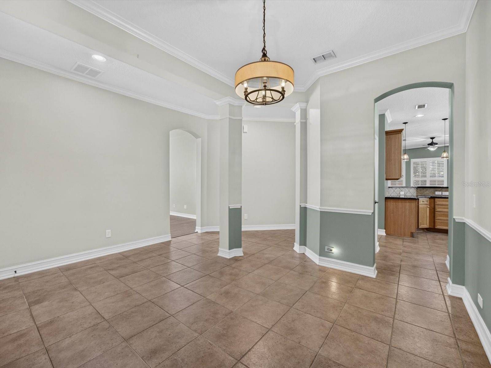 112 BEDFORD CT, Deland, FL 32724