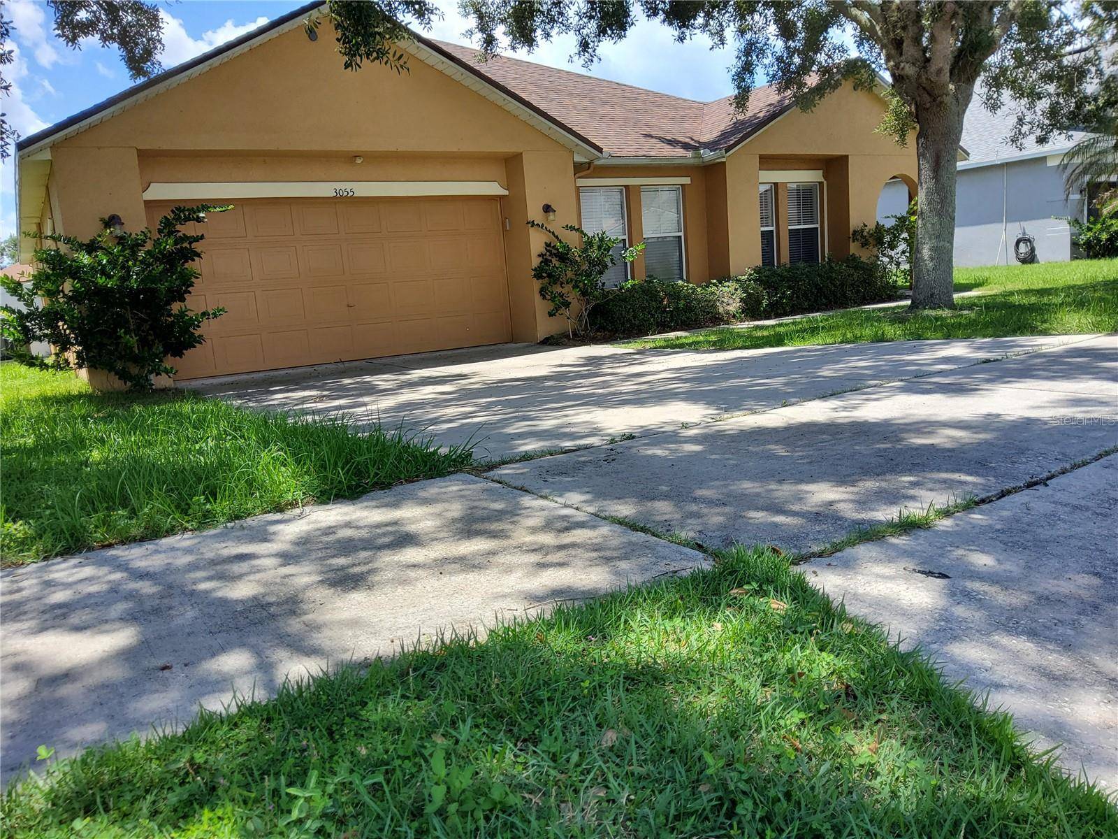 3055 ANQUILLA AVE, Clermont, FL 34711