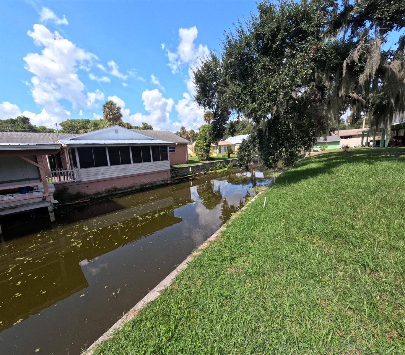 MEMORY LN, Tavares, FL 32778