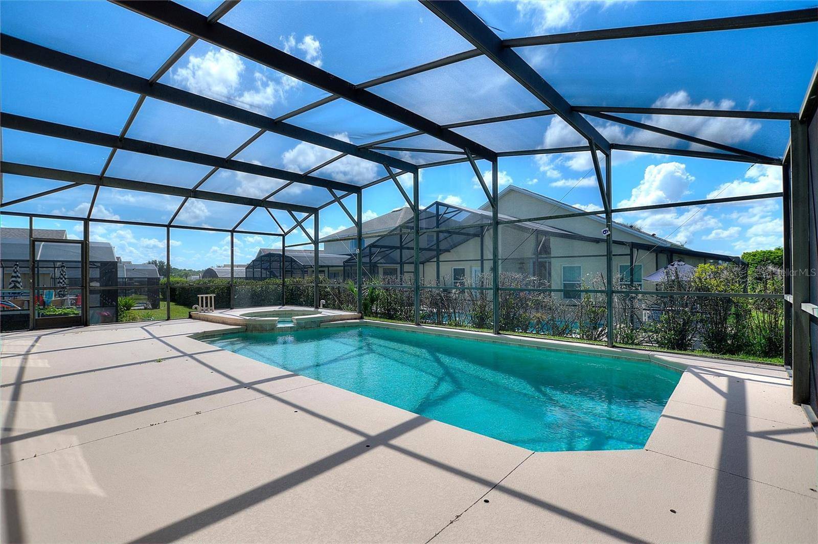 16616 PALM SPRING DR, Clermont, FL 34714