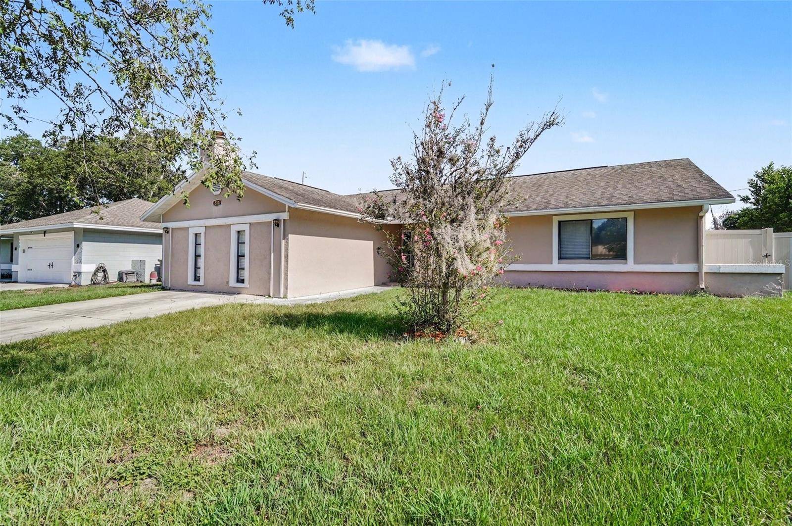510 WAVECREST DR, Orlando, FL 32807