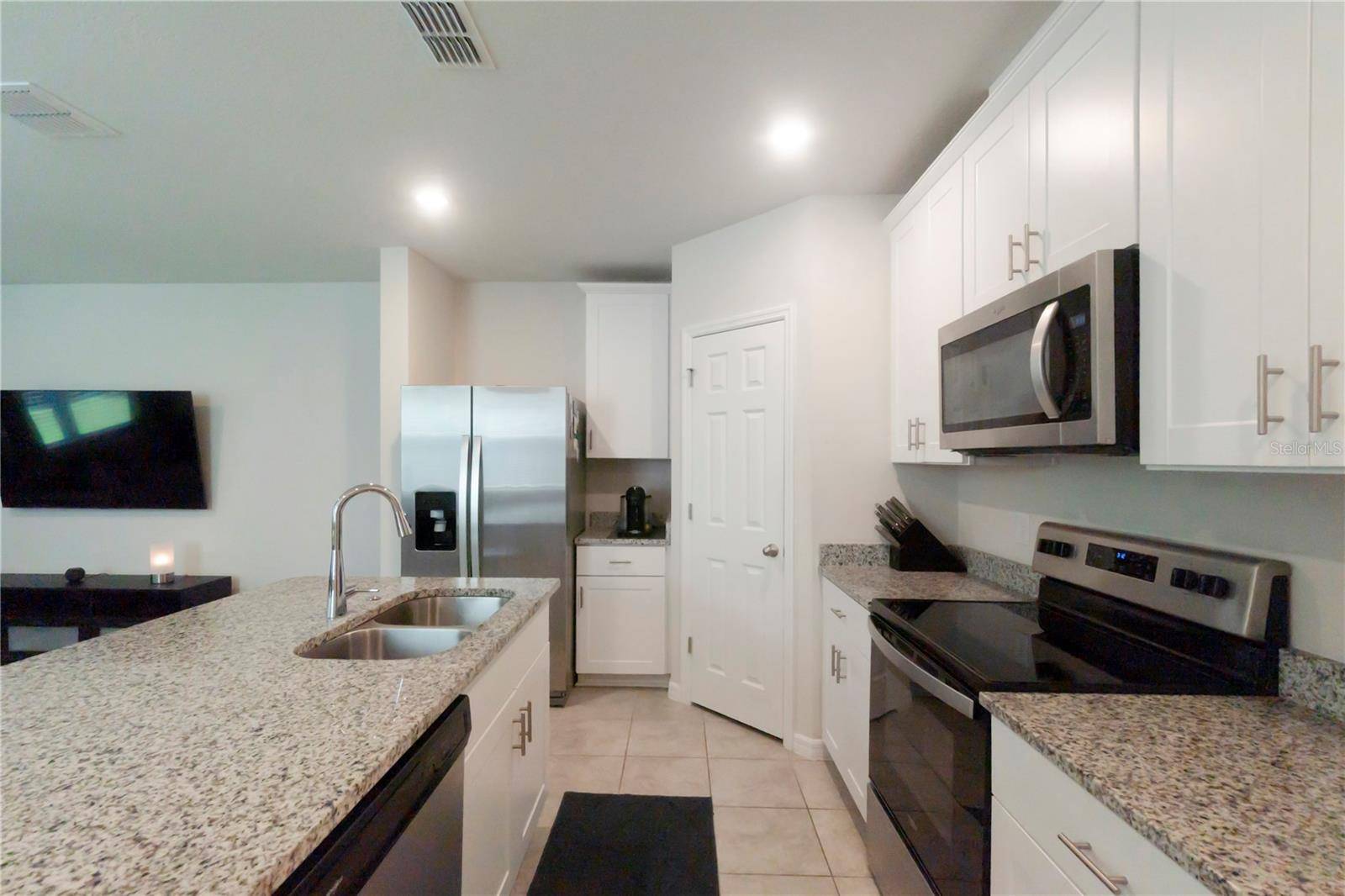 1610 GRAND RUE DR, Casselberry, FL 32707