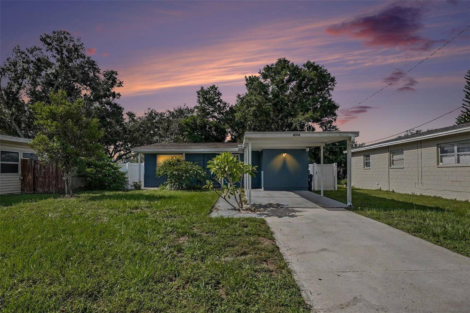 4516 W PAXTON AVE, Tampa, FL 33611