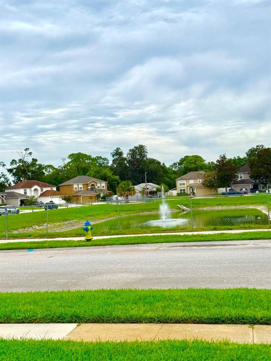 152 GOLFSIDE CIR, Sanford, FL 32773