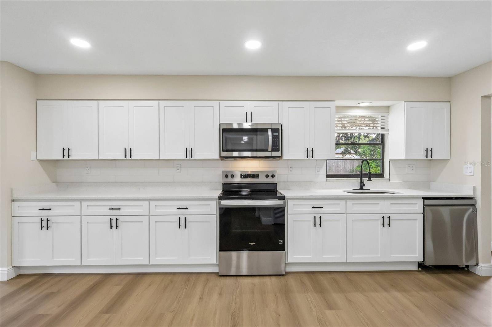 612 RODNEY DR, Altamonte Springs, FL 32701