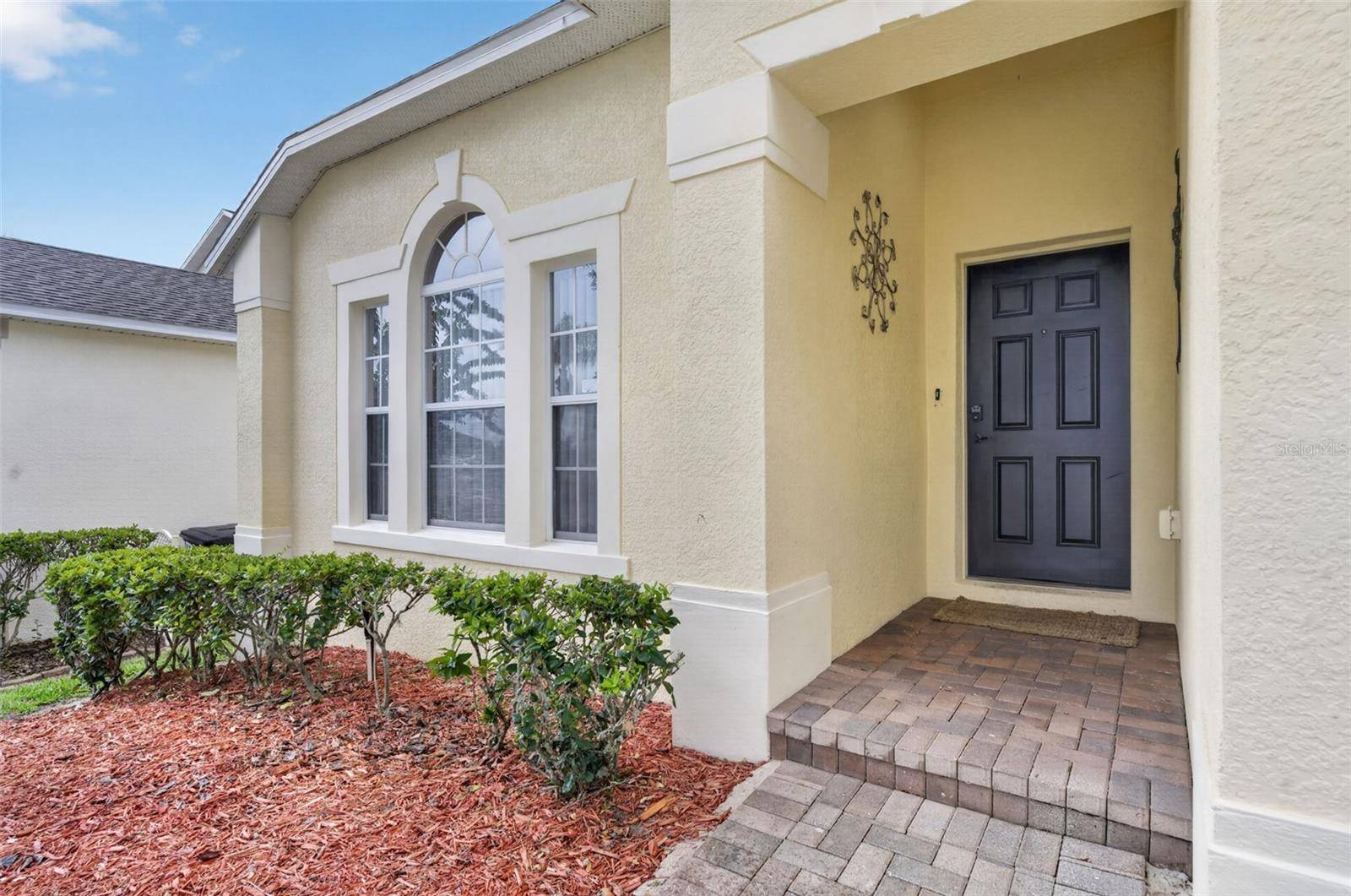 124 LANCASTER DR, Davenport, FL 33897