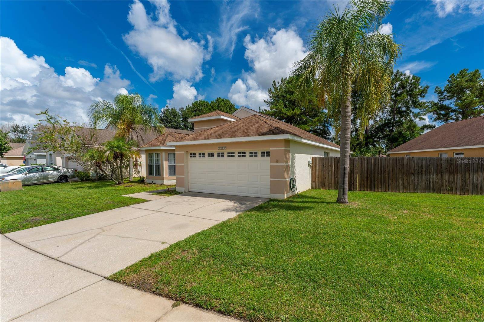 13617 EMERALDVIEW DR, Orlando, FL 32828