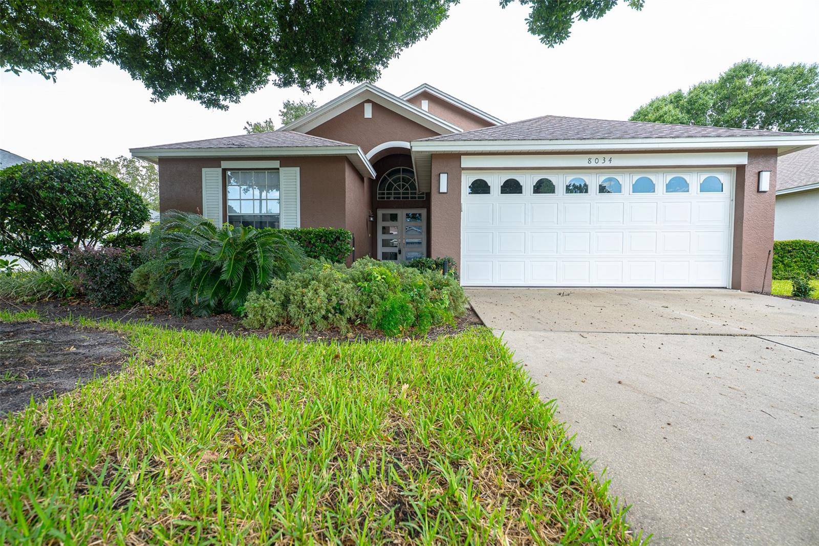 8034 ARCADIAN CT, Mount Dora, FL 32757