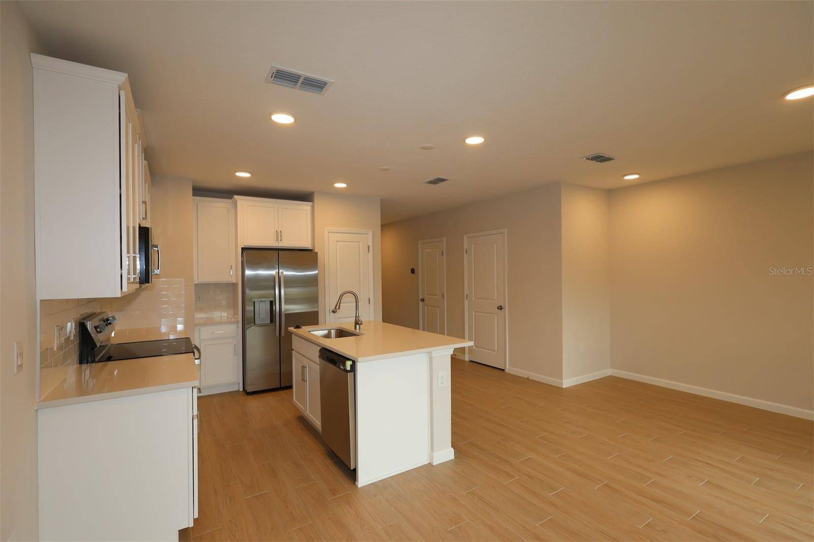 6108 FELLOW WAGON WAY, Orlando, FL 32822
