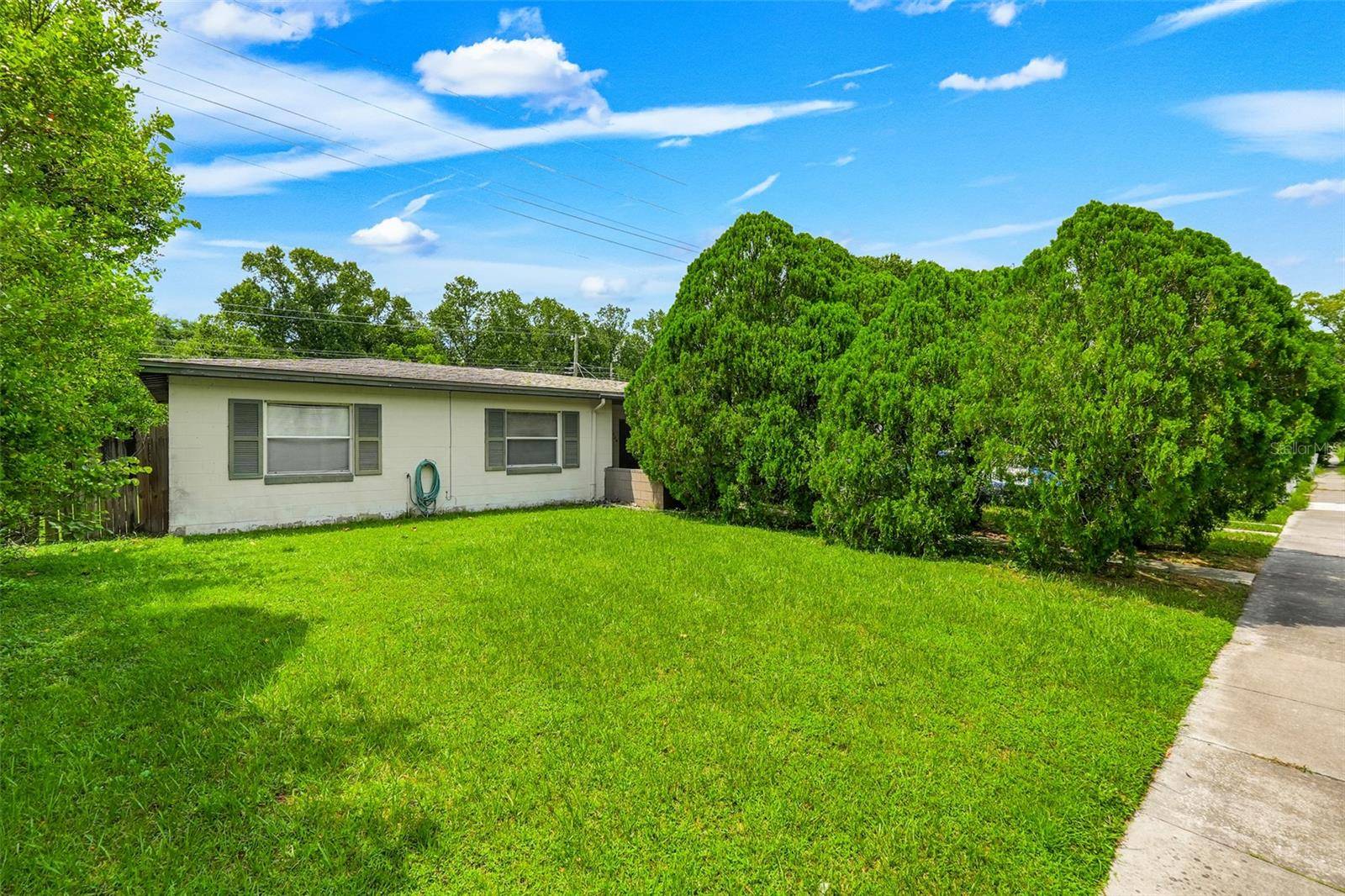 2304 COLTON DRIVE, Orlando, FL 32822