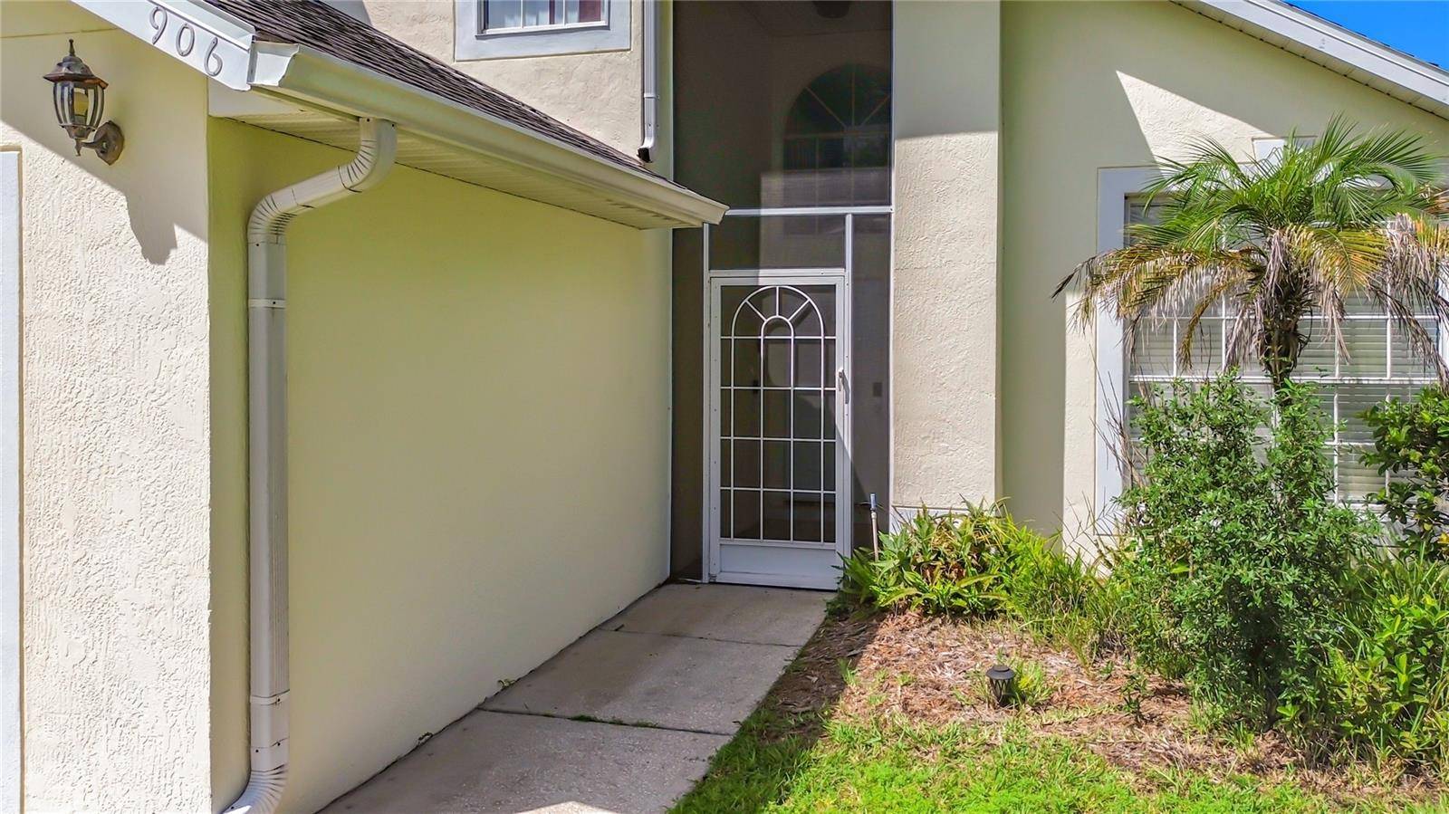 906 MONTANA AVE, Davenport, FL 33897
