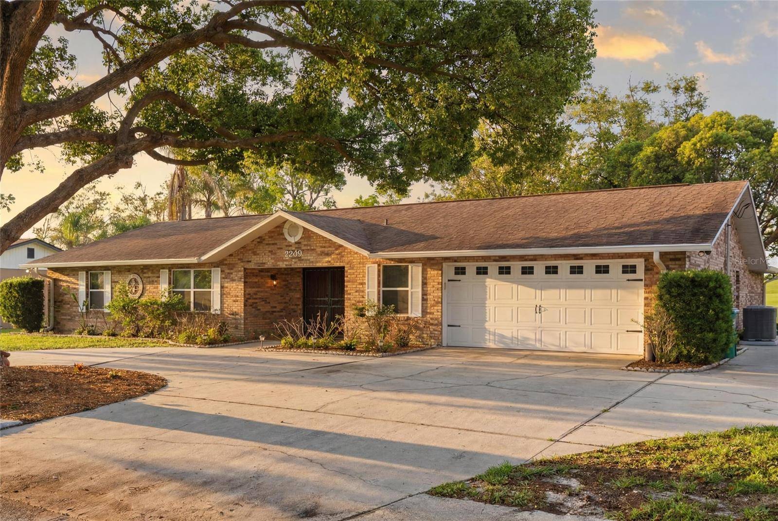2249 E UNION CIR, Deltona, FL 32725