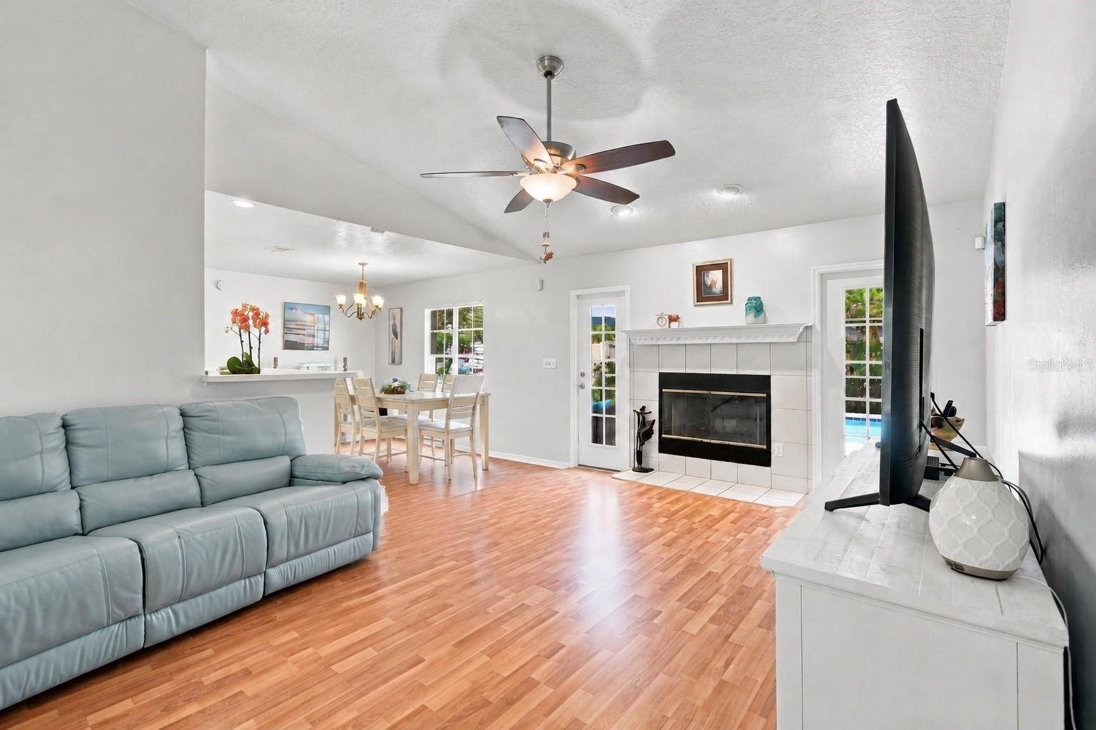 1009 SPRING LOOP WAY, Winter Garden, FL 34787