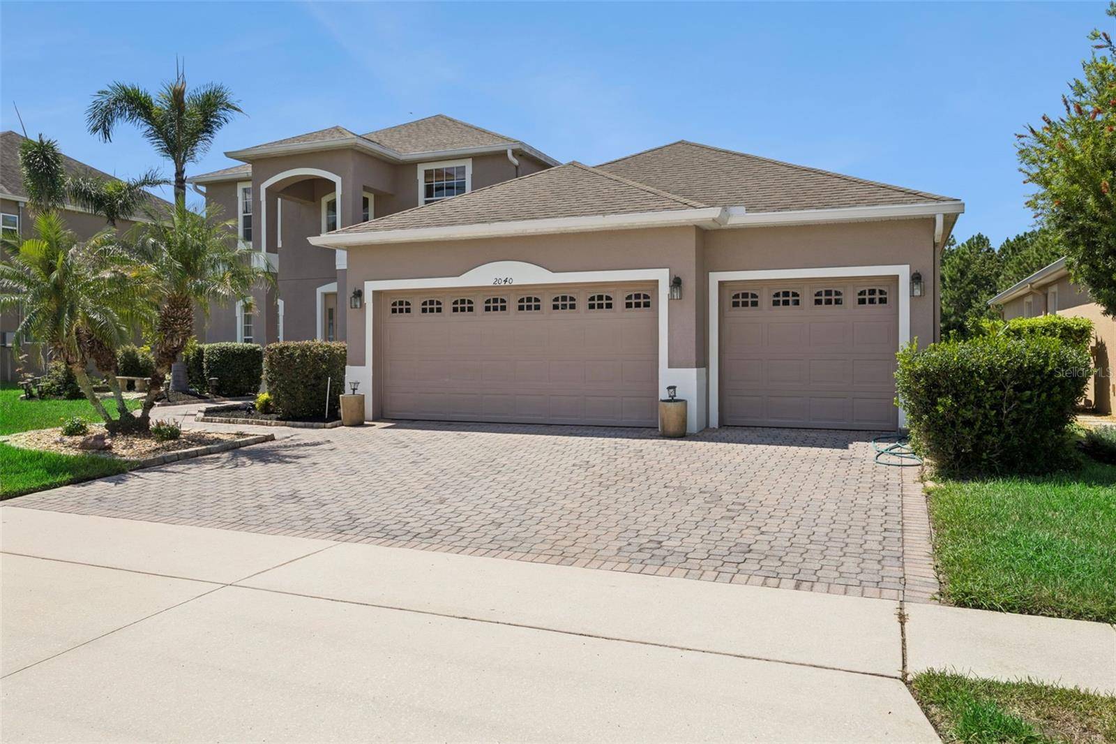 2040 HAWKS LANDING DR, Orlando, FL 32820