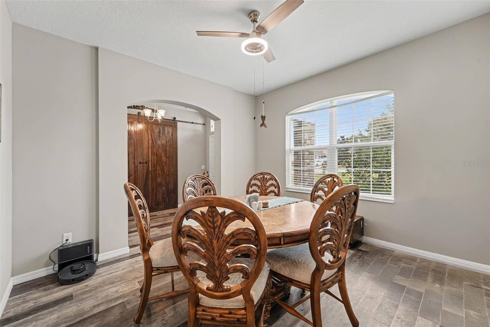 13144 LAUREL CREST CT, Grand Island, FL 32735