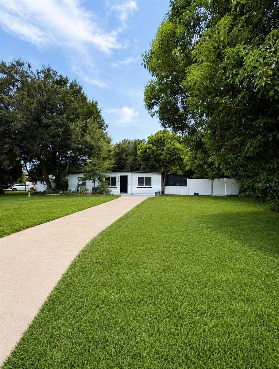 101 CLUB RD, Sanford, FL 32771