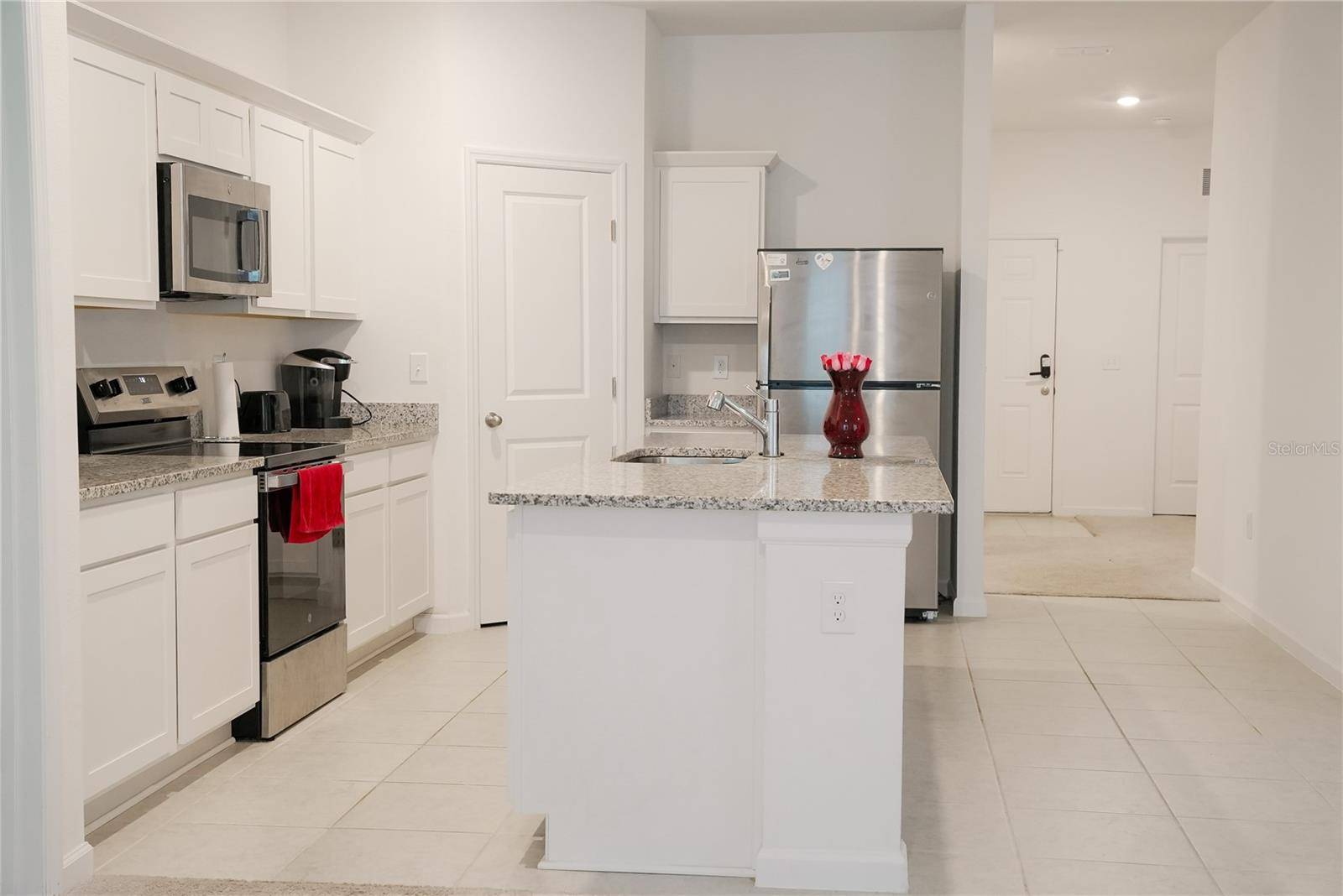 870 BALLANTYNE DR, Lake Wales, FL 33898