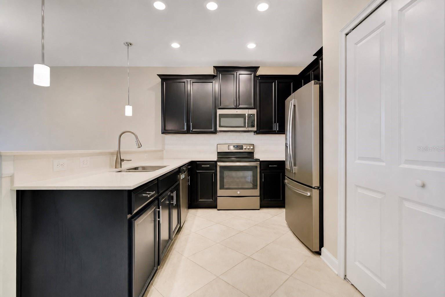 9044 AZALEA SANDS LN #9044, Davenport, FL 33896