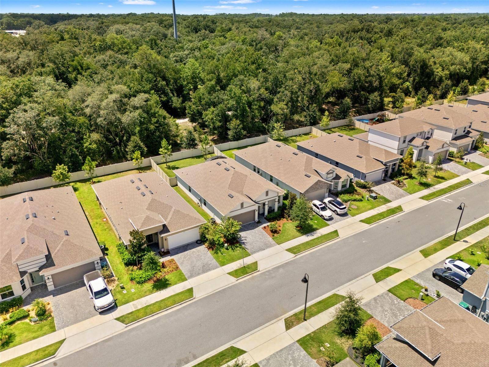 2325 SIRENA LN, Mount Dora, FL 32757