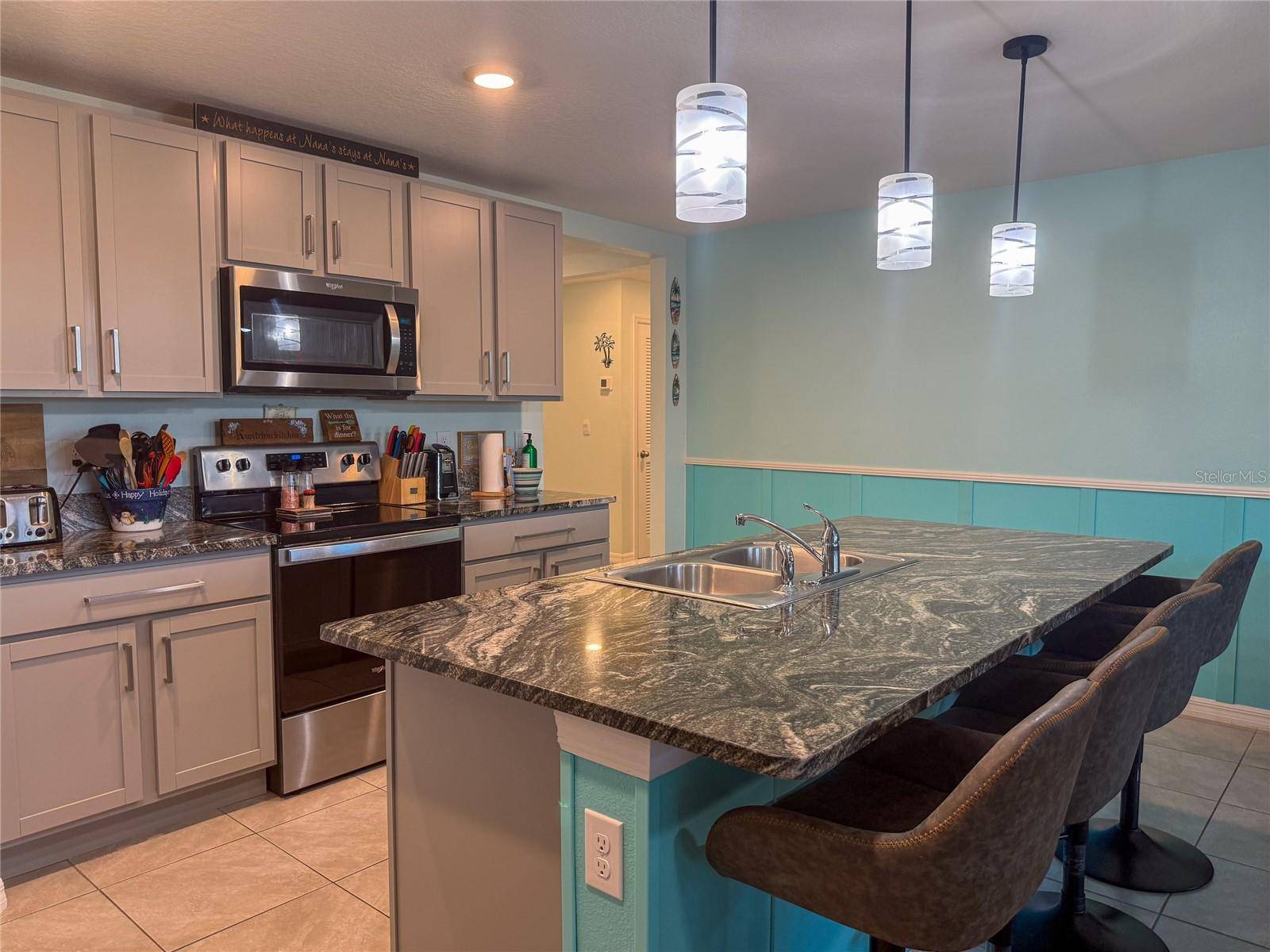 4120 QUIET RAIN CT, Palmetto, FL 34221