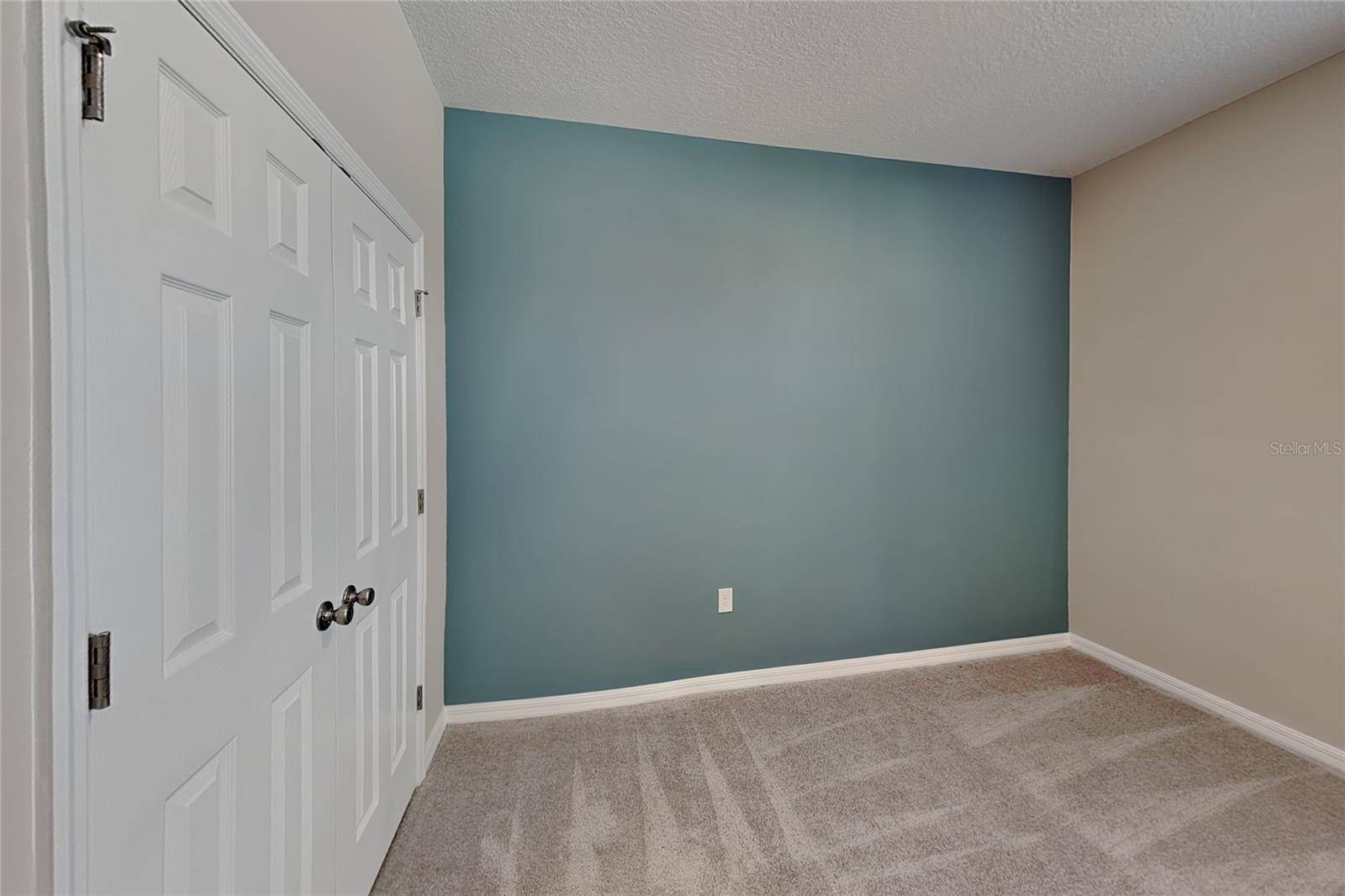 805 LEMON AVE, Fruitland Park, FL 34731