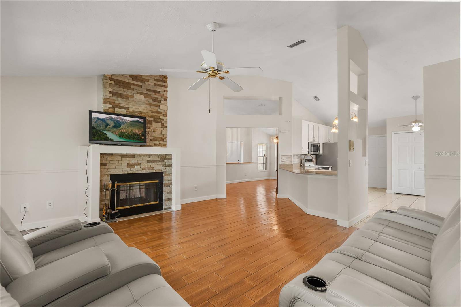 3236 TIMUCUA CIR, Orlando, FL 32837
