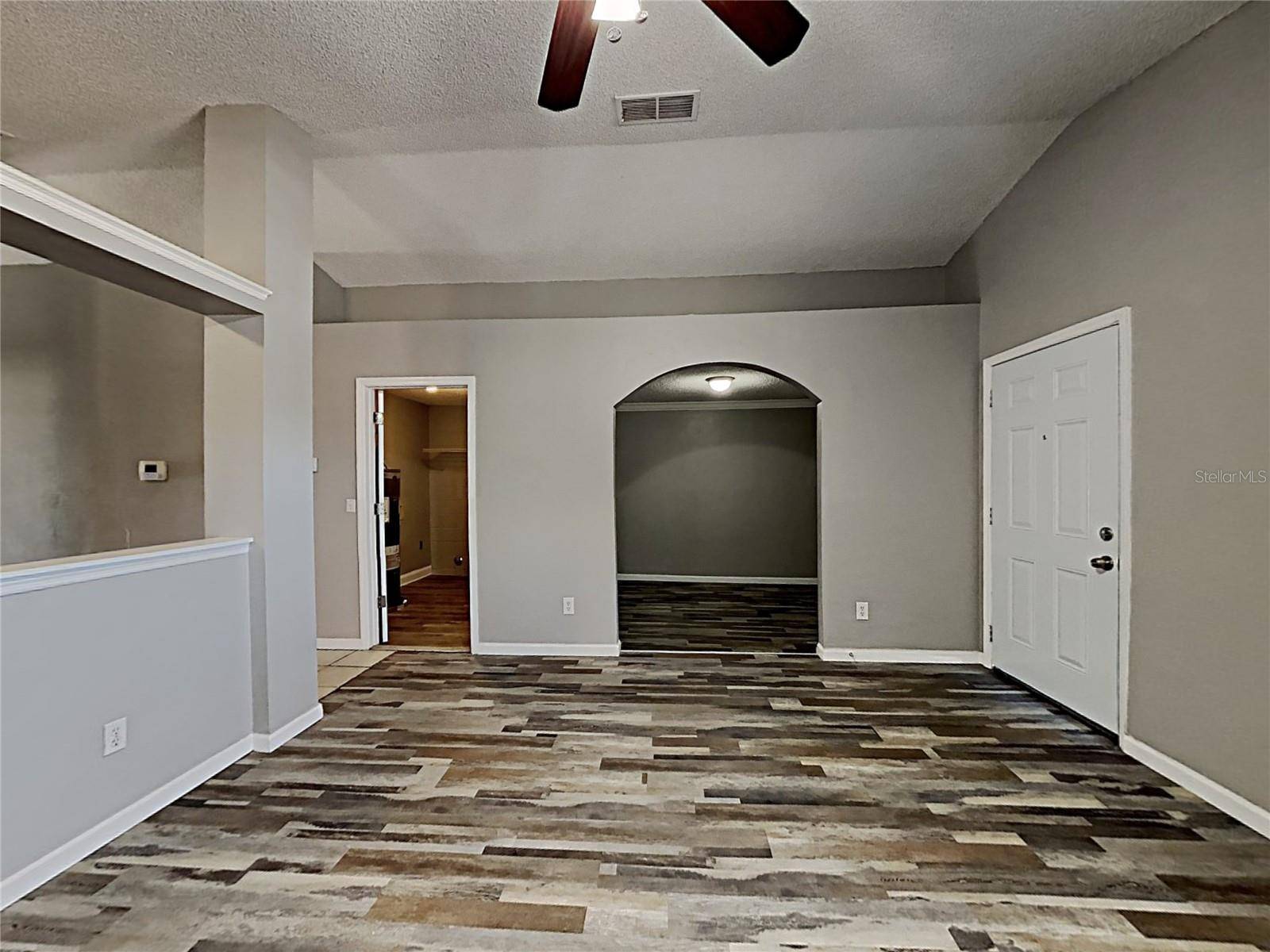 7135 EDGEWATER SHORES CT, Orlando, FL 32810