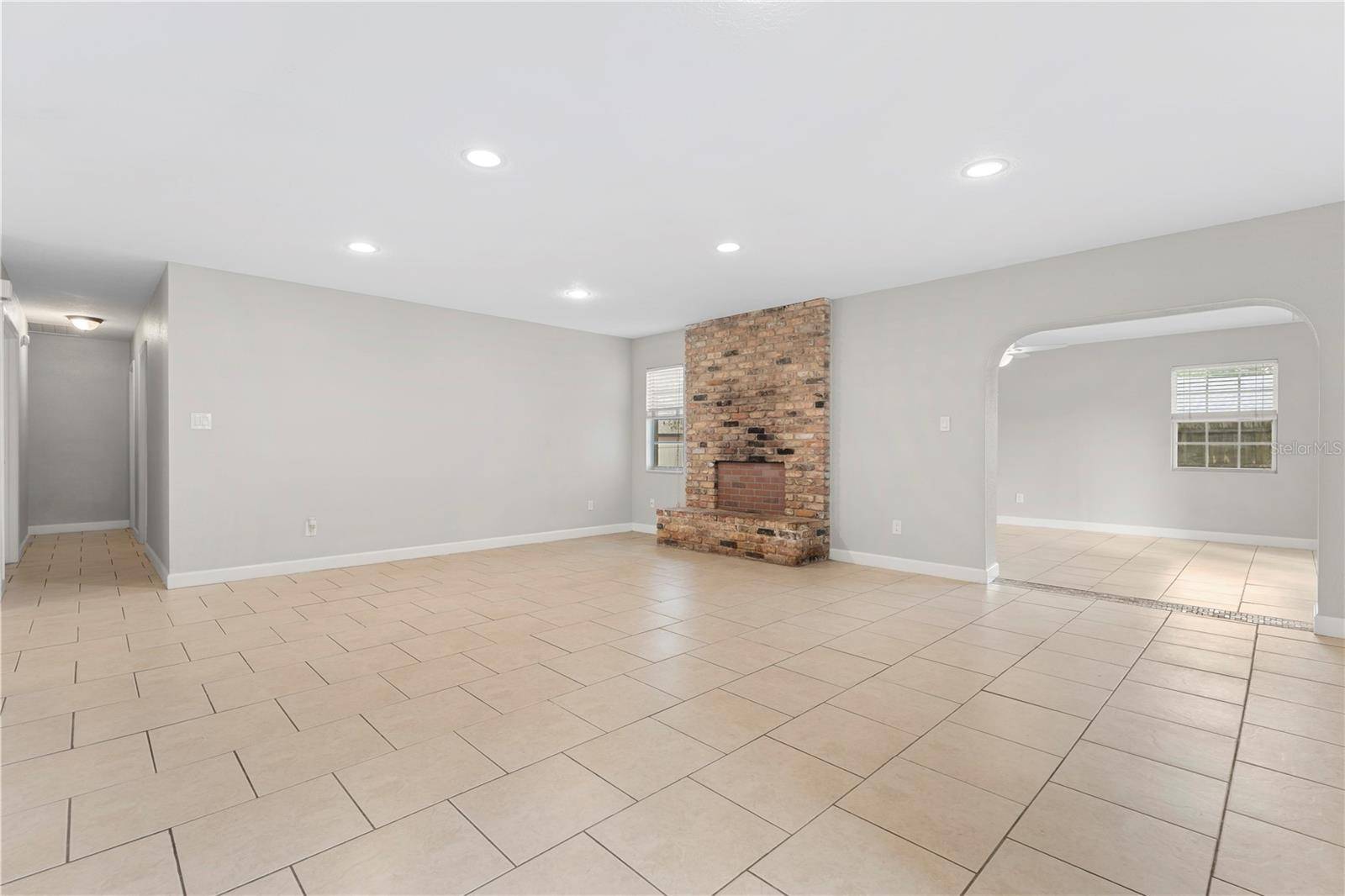 1723 CANTERBURY CIR, Casselberry, FL 32707