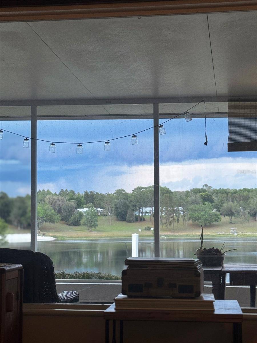 10615 SE 142ND AVENUE RD, Ocklawaha, FL 32179