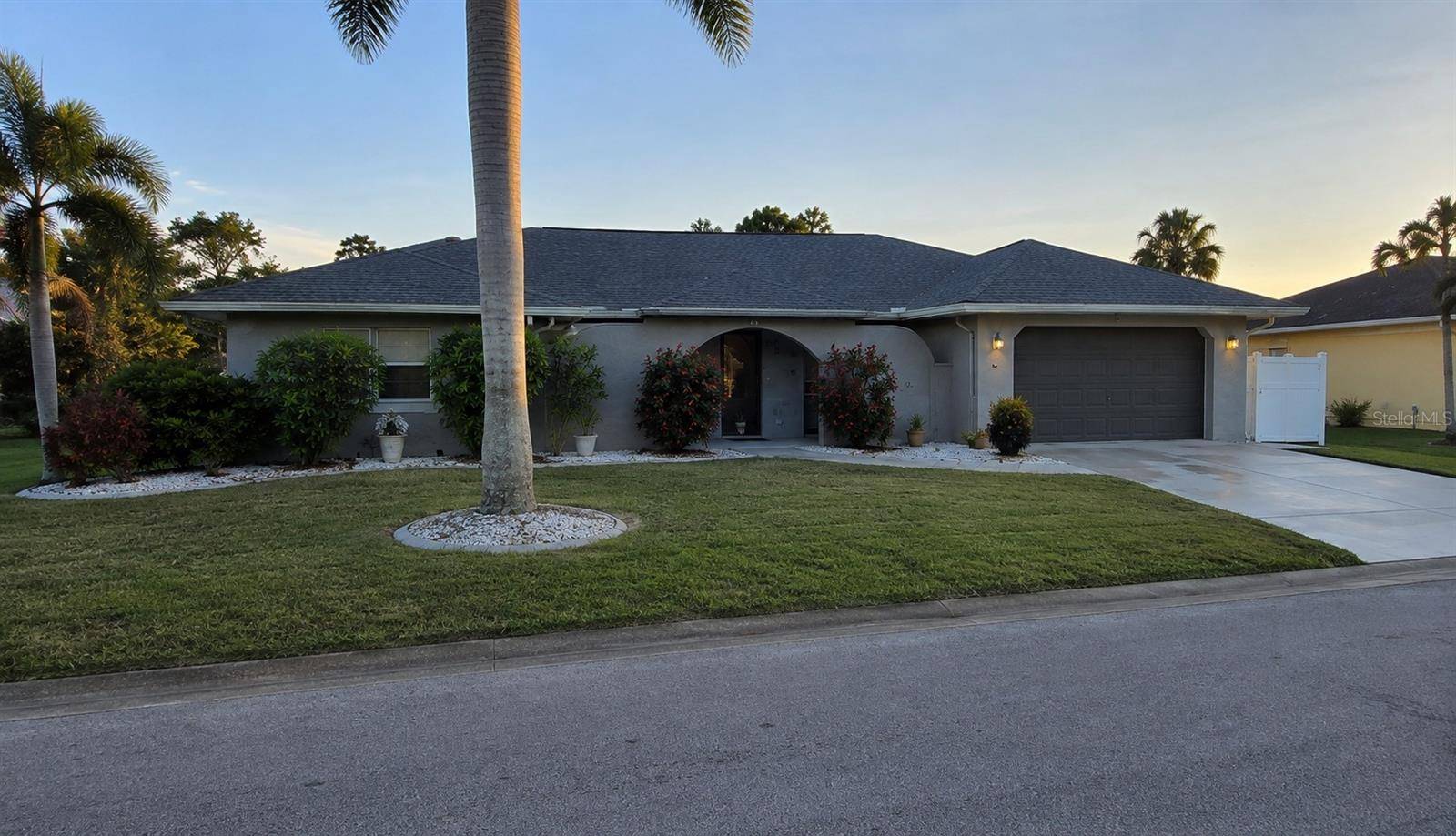 1840 FLAMETREE LN, Venice, FL 34293