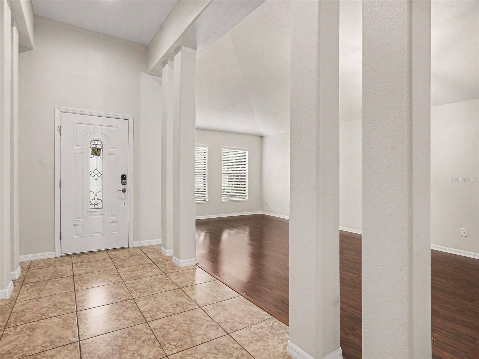 2721 EAGLE CLIFF DR, Kissimmee, FL 34746