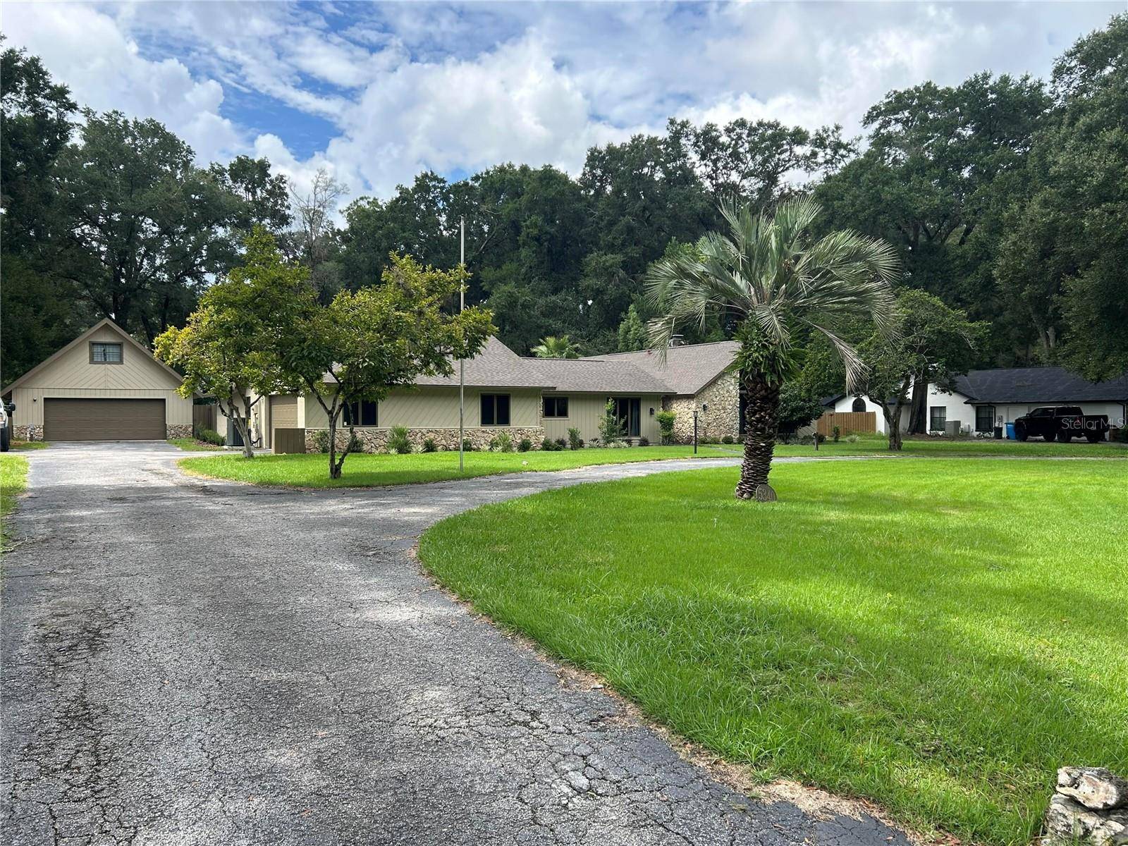 5340 NE 2ND LN, Ocala, FL 34470