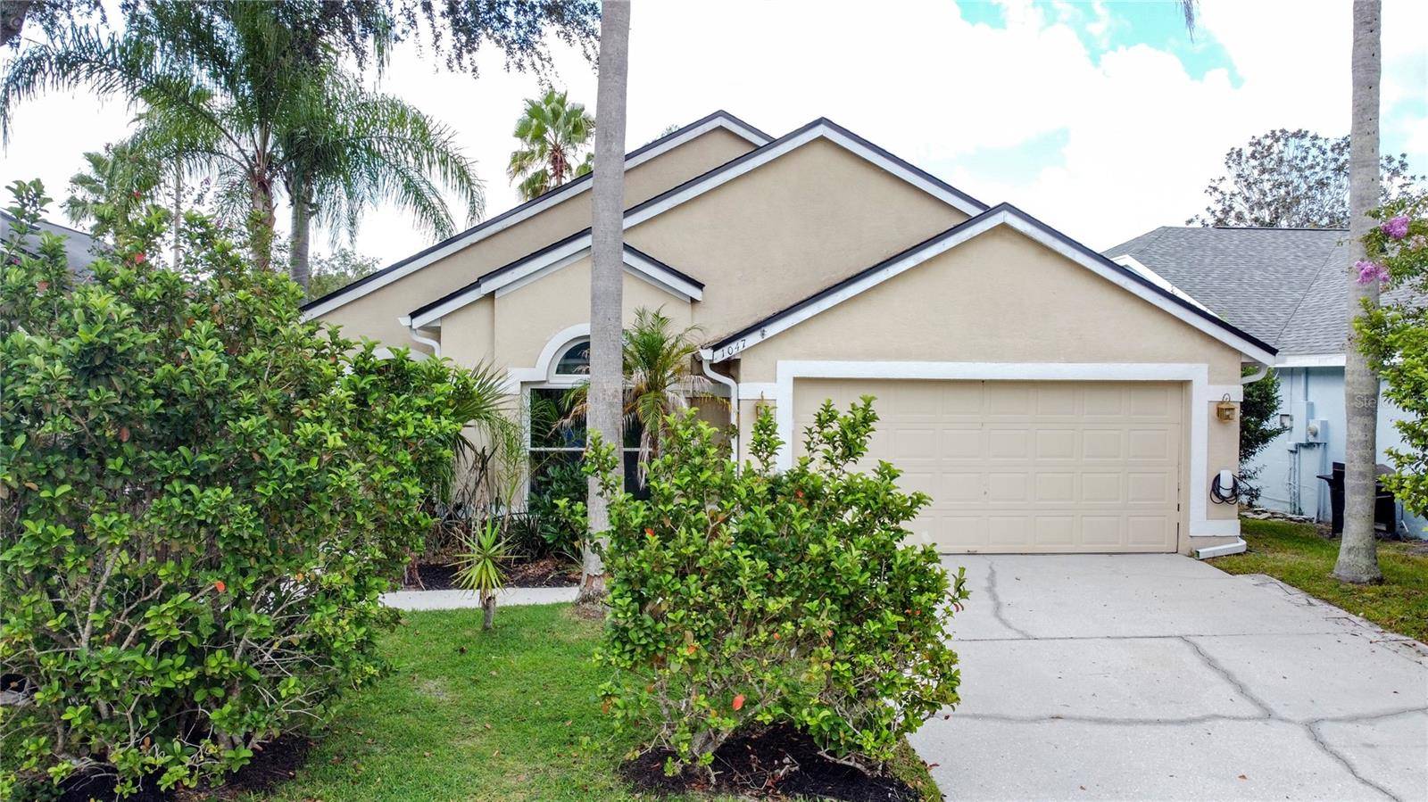 1047 KELLY CREEK CIR, Oviedo, FL 32765