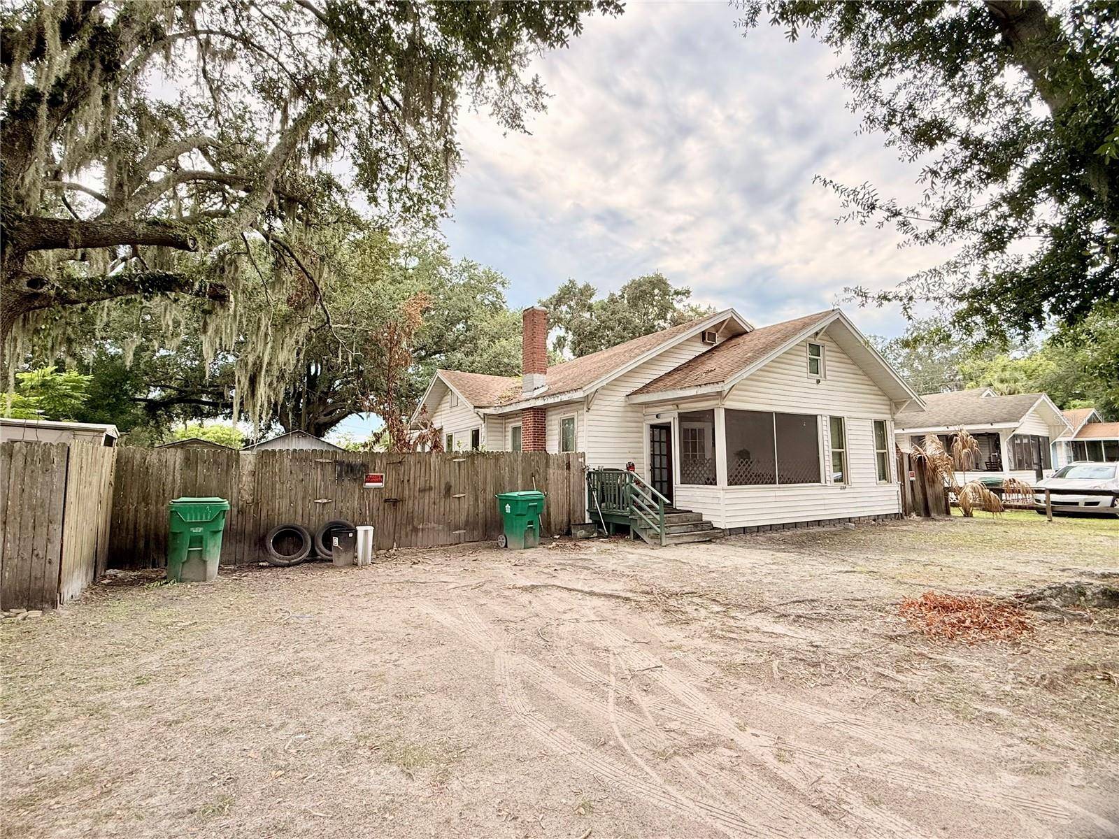 208 3RD ST, Winter Garden, FL 34787