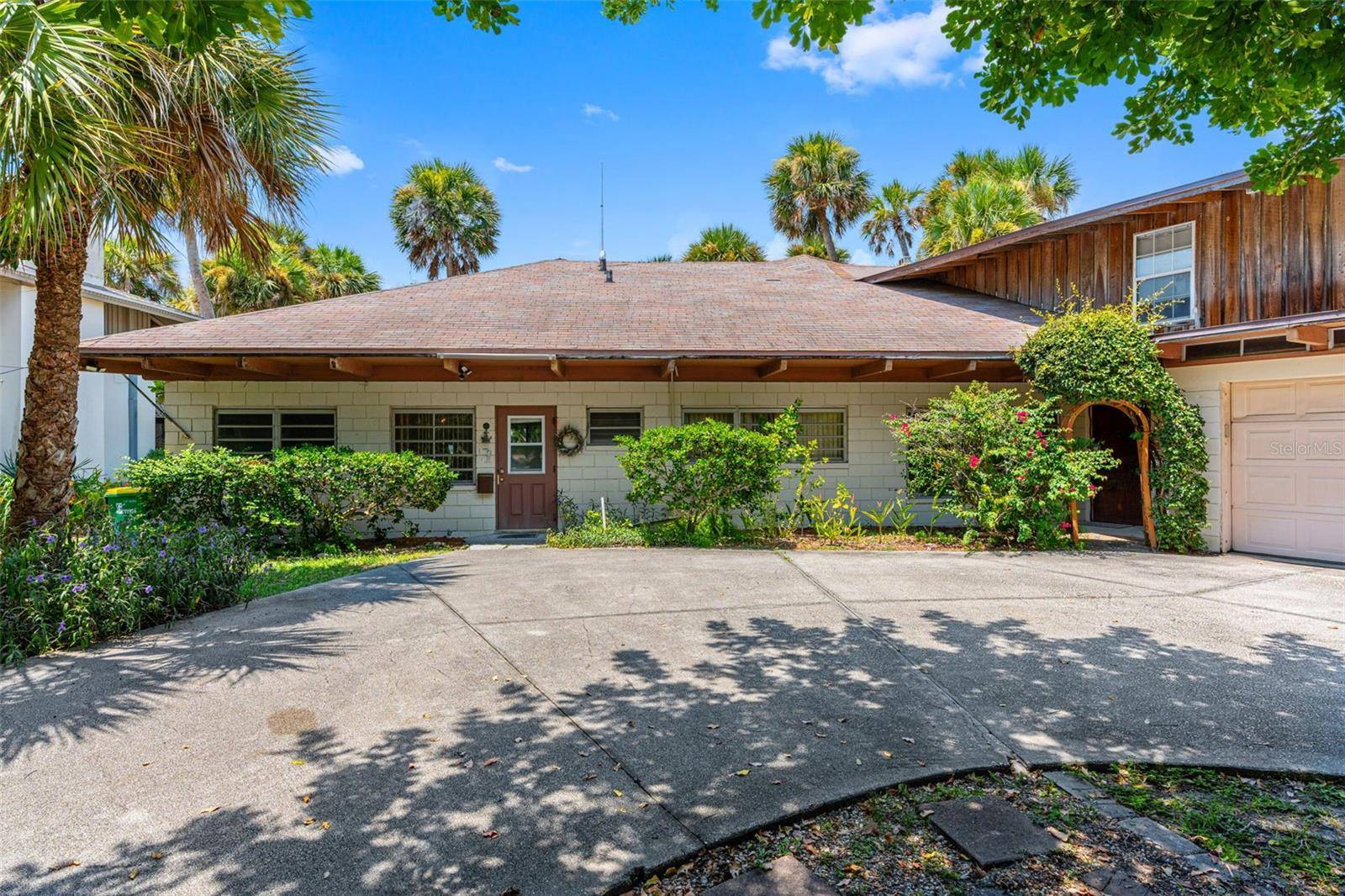 1230 S ORLANDO AVE, Cocoa Beach, FL 32931