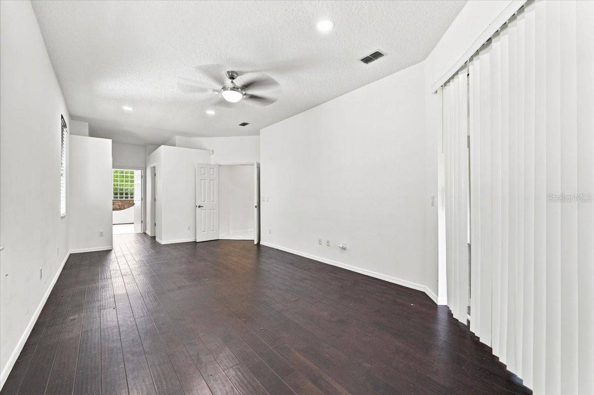 4736 SUDBURY DR, Orlando, FL 32826