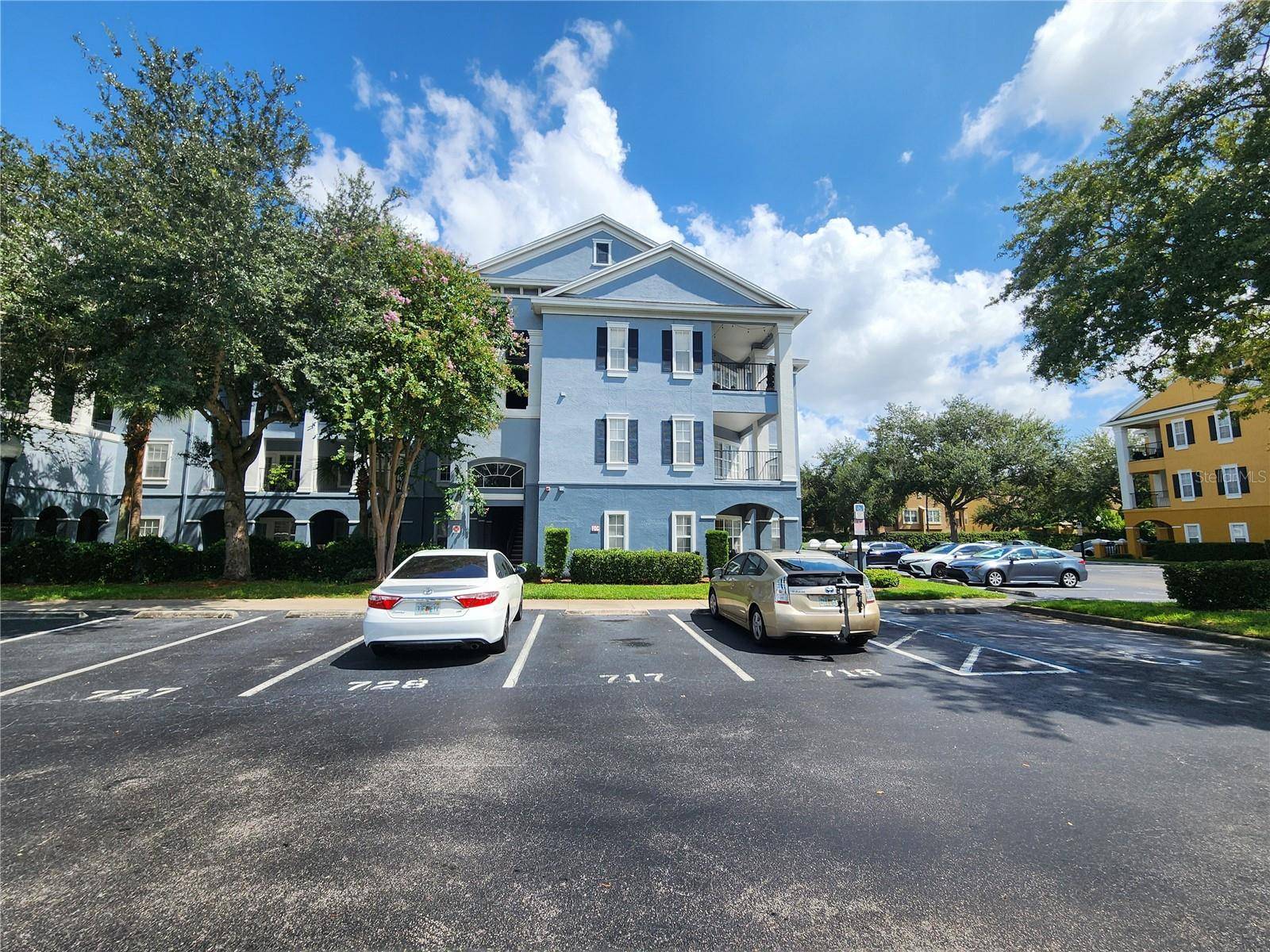 3621 CONROY RD #726, Orlando, FL 32839