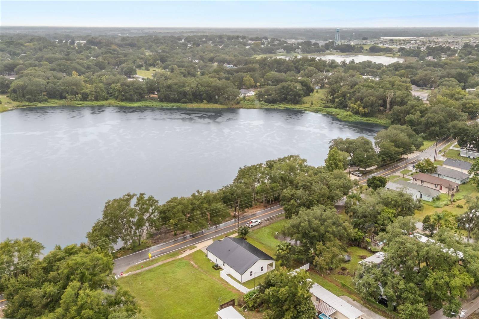 221 S SUNSET AVE, Mascotte, FL 34753