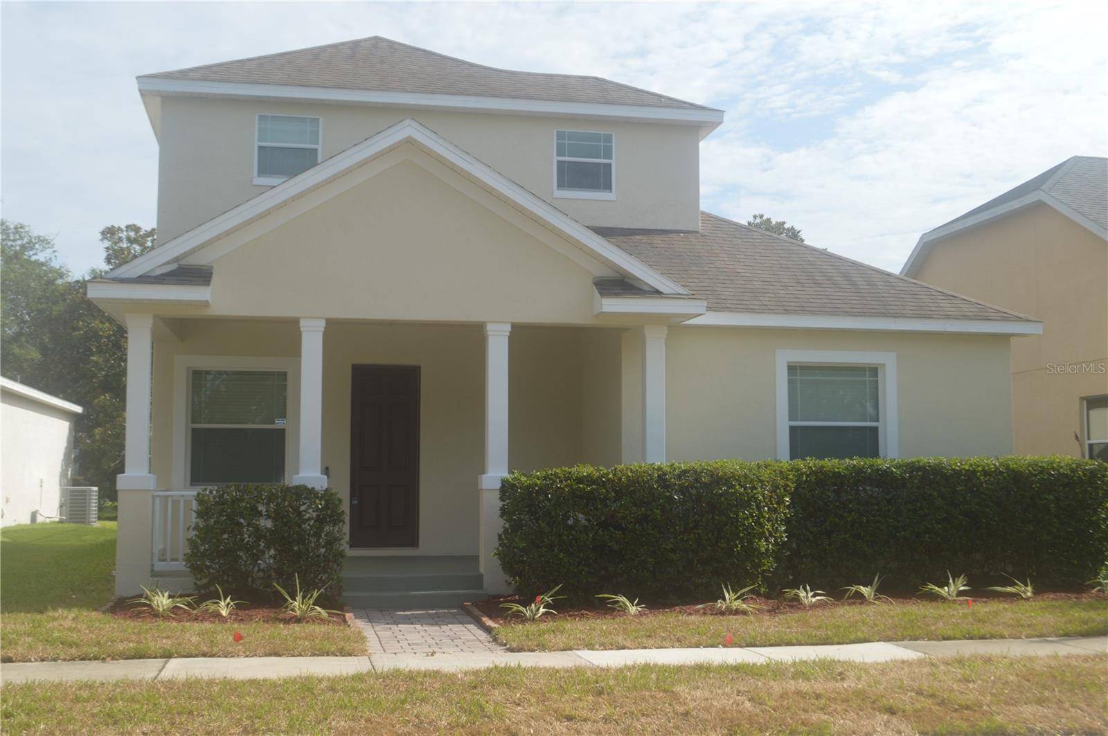 6828 HELMSLEY CIR, Windermere, FL 34786