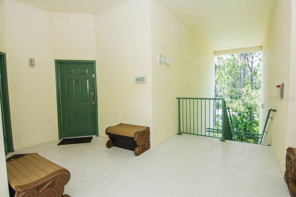 8923 LEGACY CT #302, Kissimmee, FL 34747