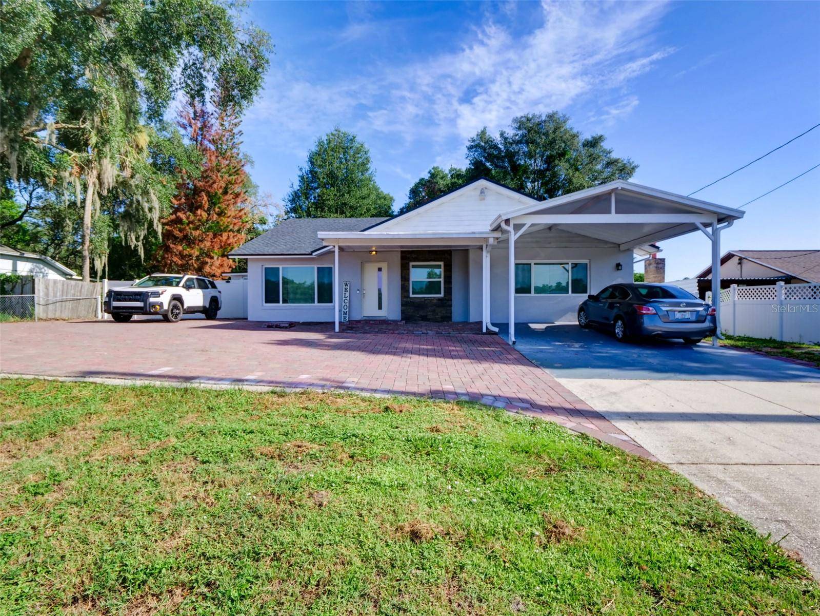 1915 E LAKE DR, Casselberry, FL 32707