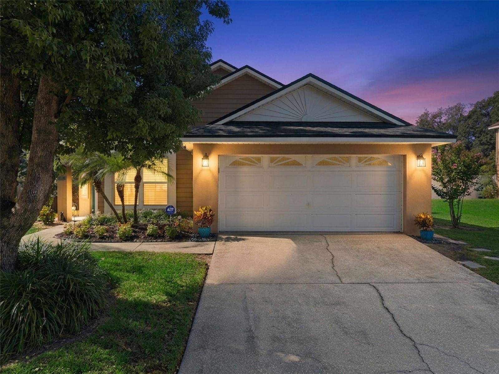 1038 ROYAL OAKS DR, Apopka, FL 32703