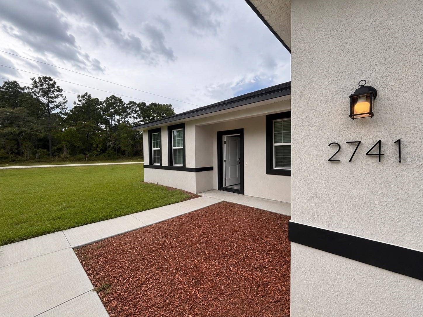 2741 W RUTLAND DR, Citrus Springs, FL 34433