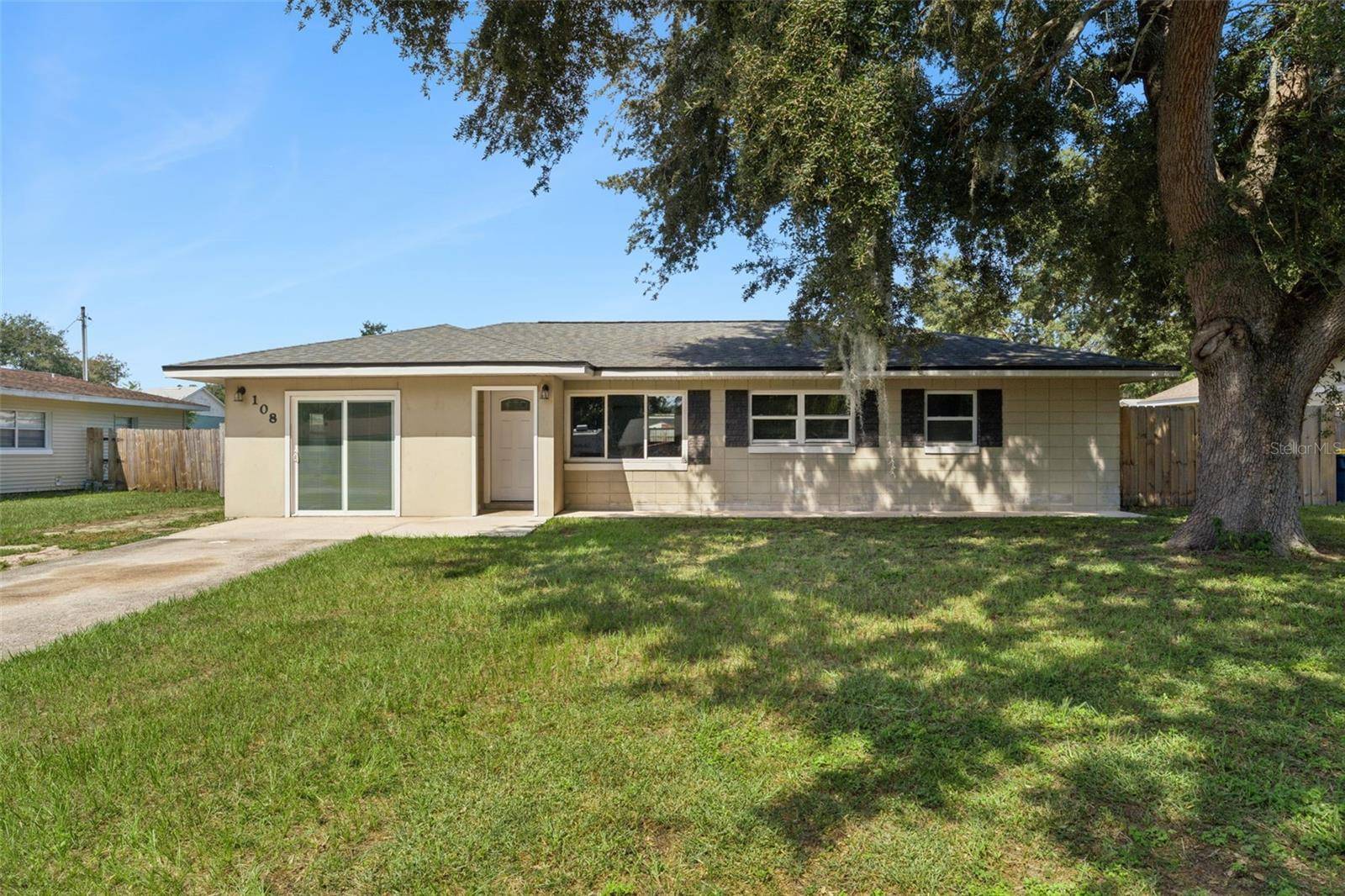 108 ALEXANDRIA AVE, Minneola, FL 34715