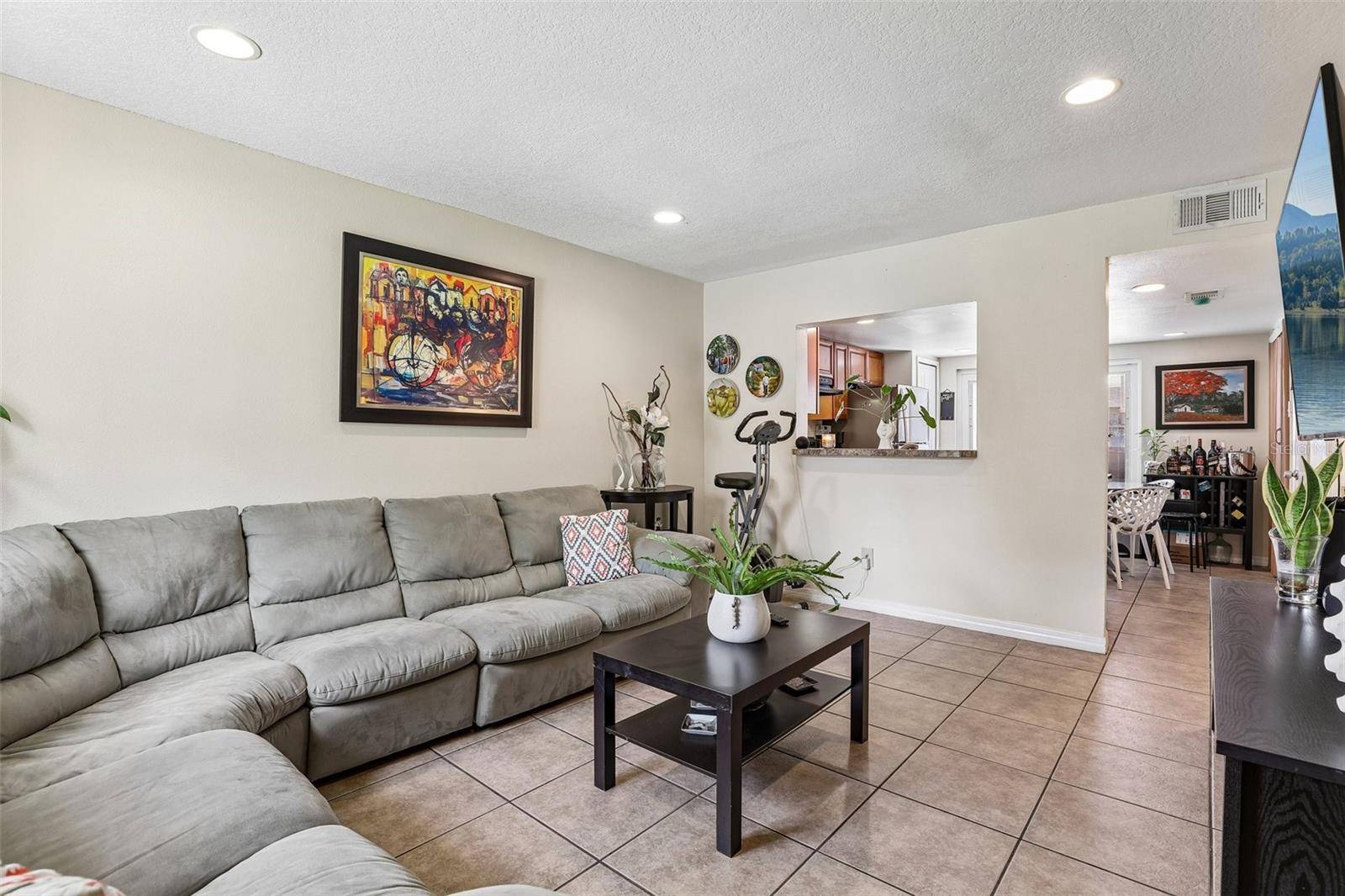12063 TIFT CIR, Orlando, FL 32826