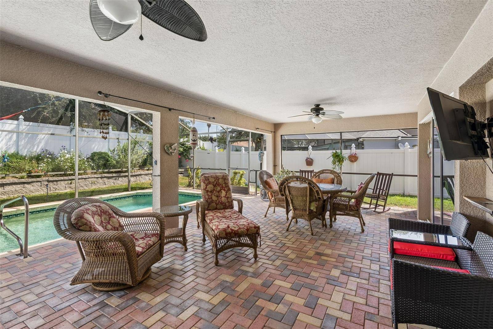 1638 SUNSET VILLAGE BLVD, Clermont, FL 34711