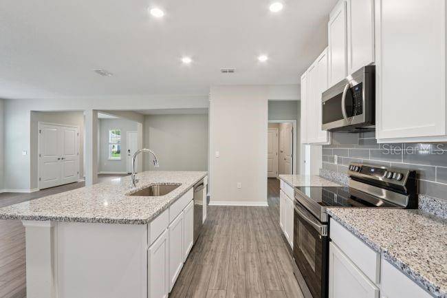 16854 NW 178TH TER, Alachua, FL 32615