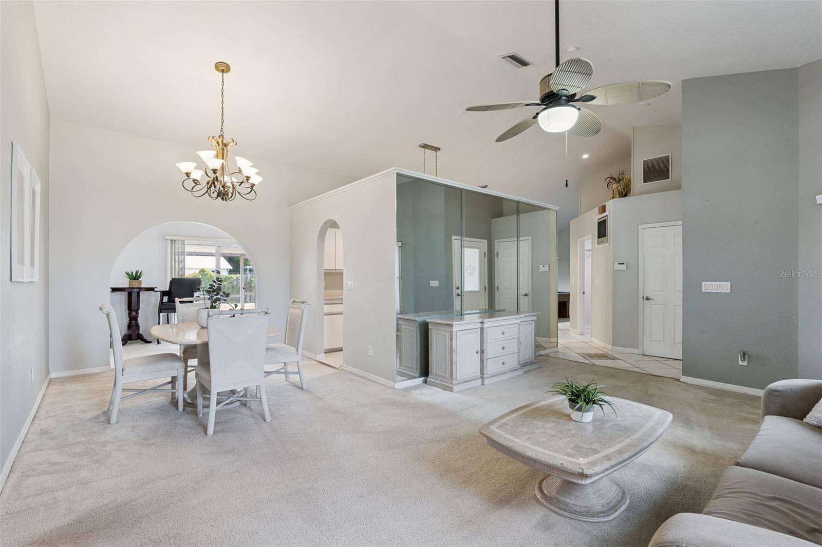 2504 GLENWOOD DR, Edgewater, FL 32141